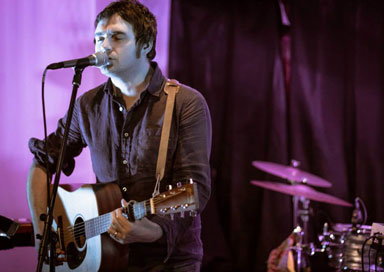 Daniel McKellan - Singer/Guitarist