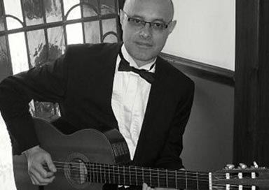 Acoustic Guitarist