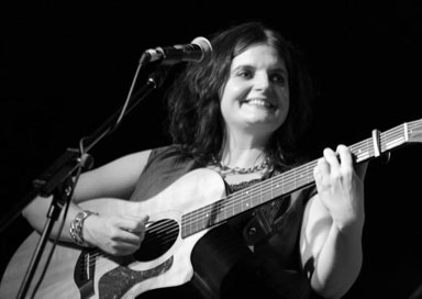 Singer Guitarist & Violinist