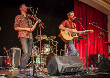 The Shades - Acoustic Folky Covers Duo The Shades - Acoustic Folky Covers Duo