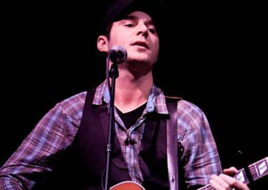 Stephen Naylor - Wedding Singer/Guitarist 