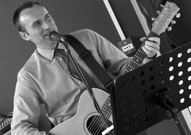 Wedding Singer/Guitarist Cheshire