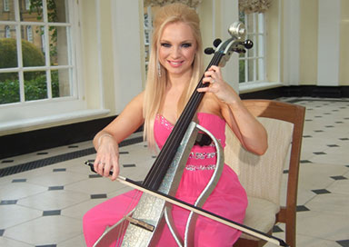 Lyn Mayfield - Solo Electric Cellist Lyn Mayfield - Solo Electric Cellist