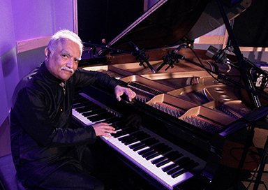 Bollywood Pianist, and piano and singer duo